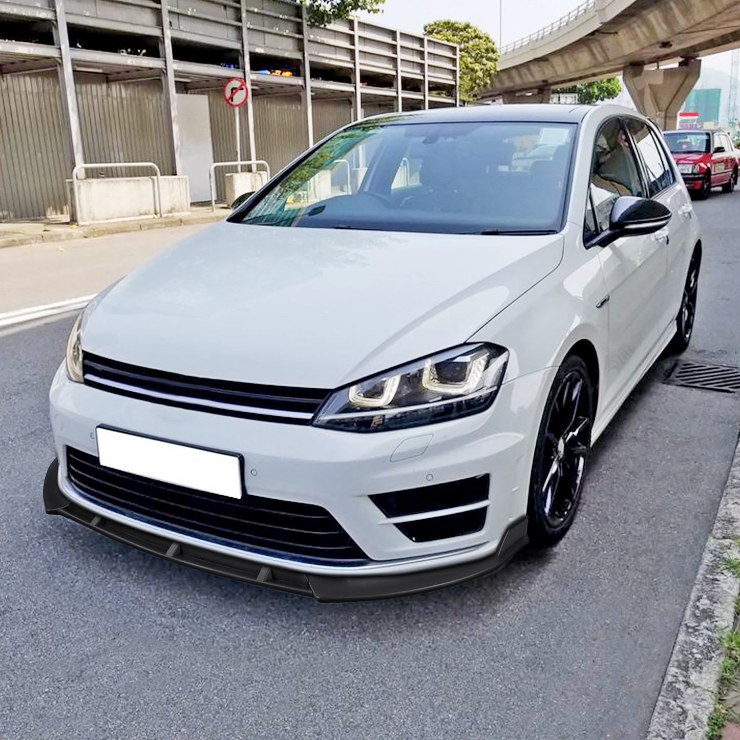 Volkswagen Golf 7 Second Gen 2014-2018 Front Lip - Bright Black