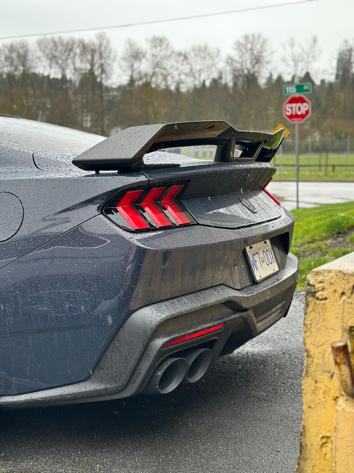 Ford Mustang Dark Horse Style Rear Spoiler 2024+ - glossy Black